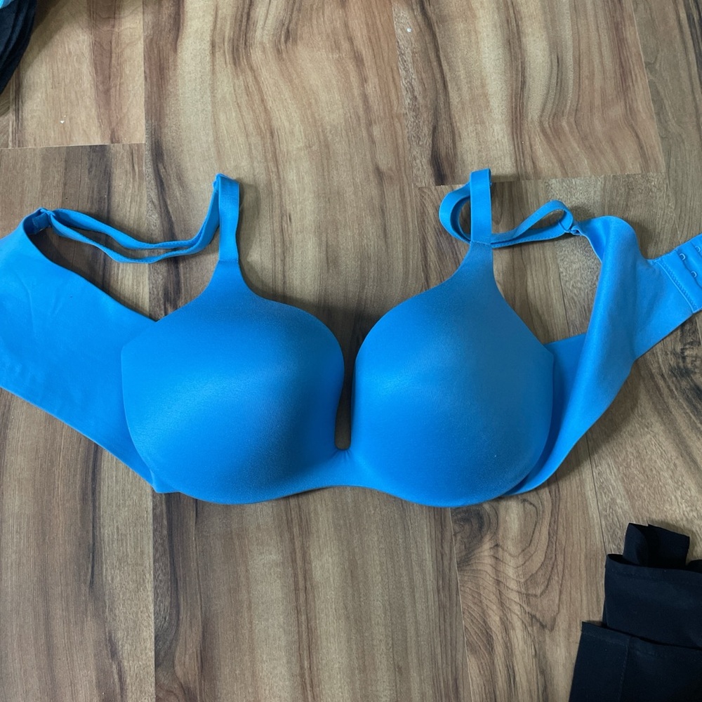 Ambrielle Blue Full-Coverage Bra with Underwire Support